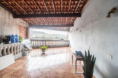 Apartamento à venda com 226m², 1 quarto e 2 vagas Apartamento à venda com 226m², 1 quarto e 2 vagasVaranda