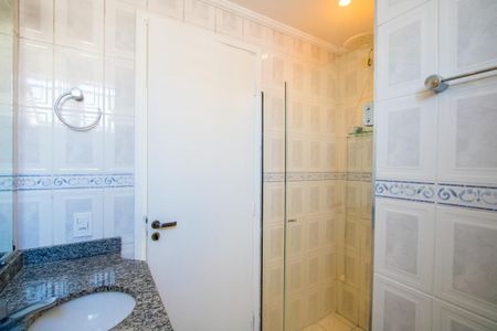 Apartamento à venda com 84m², 2 quartos e 2 vagasBanheiro social