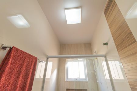 Casa à venda com 465m², 3 quartos e 3 vagasBanheiro social