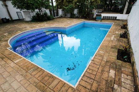 Casa de condomínio para alugar com 300m², 5 quartos e 4 vagas Casa de condomínio para alugar com 300m², 5 quartos e 4 vagasPiscina