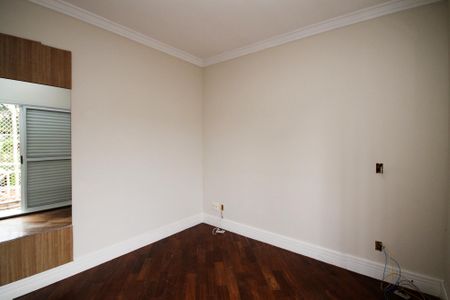 Casa de condomínio para alugar com 300m², 5 quartos e 4 vagas Casa de condomínio para alugar com 300m², 5 quartos e 4 vagasSuíte 4
