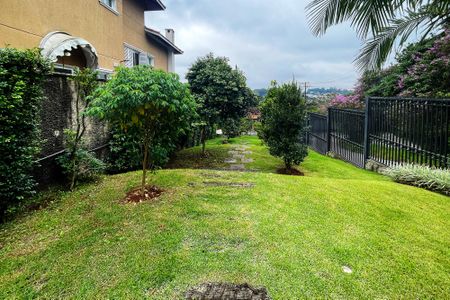 Casa de condomínio para alugar com 300m², 5 quartos e 4 vagas Casa de condomínio para alugar com 300m², 5 quartos e 4 vagasÁrea comum