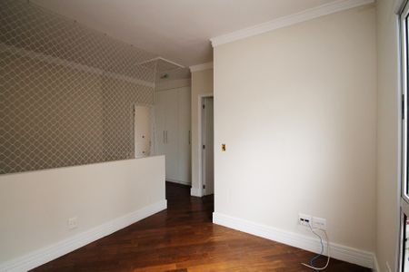 Casa de condomínio para alugar com 300m², 5 quartos e 4 vagas Casa de condomínio para alugar com 300m², 5 quartos e 4 vagasSala TV Quartos