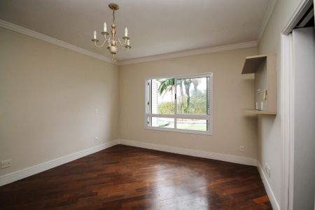 Casa de condomínio para alugar com 300m², 5 quartos e 4 vagas Casa de condomínio para alugar com 300m², 5 quartos e 4 vagasSuíte 2