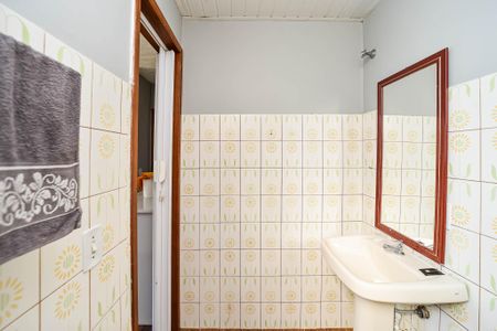 Banheiro de apartamento à venda com 1 quarto, 40m² em Parque Santa Fé, Porto Alegre