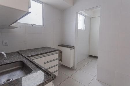 Apartamento à venda com 65m², 2 quartos e 2 vagas Apartamento à venda com 65m², 2 quartos e 2 vagasCozinha