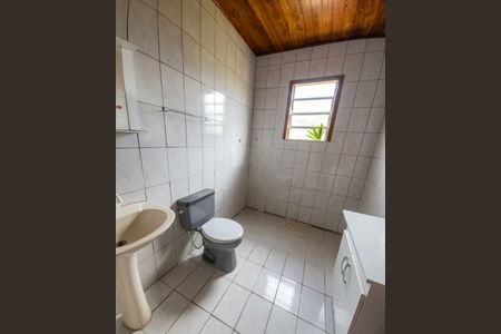 Banheiro de casa para alugar com 3 quartos, 80m² em Parque da Matriz, Cachoeirinha