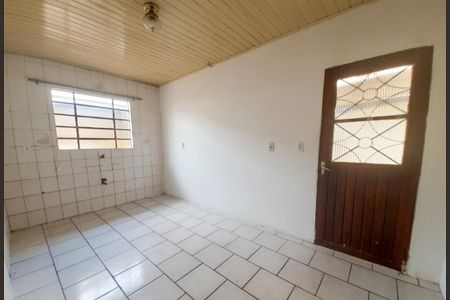 Cozinha de casa para alugar com 3 quartos, 80m² em Parque da Matriz, Cachoeirinha