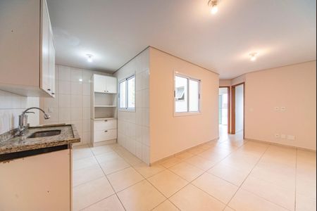 Apartamento à venda com 90m², 2 quartos e 1 vaga Apartamento à venda com 90m², 2 quartos e 1 vagaSala