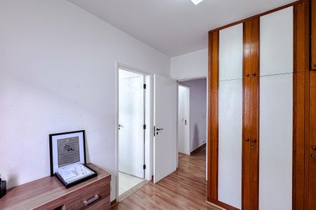 Casa para alugar com 300m², 4 quartos e 4 vagas Casa para alugar com 300m², 4 quartos e 4 vagasQuarto 2 - Suíte