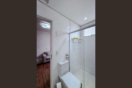 Casa para alugar com 300m², 4 quartos e 4 vagas Casa para alugar com 300m², 4 quartos e 4 vagasBanheiro da Suíte 2