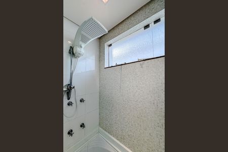 Casa para alugar com 300m², 4 quartos e 4 vagas Casa para alugar com 300m², 4 quartos e 4 vagasBanheiro