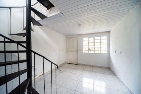 Casa de condomínio para alugar com 50m², 1 quarto e 1 vaga Casa de condomínio para alugar com 50m², 1 quarto e 1 vagaSala