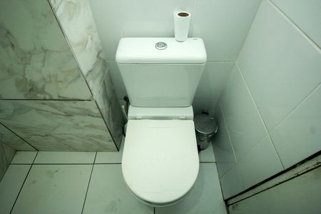 Apartamento à venda com 44m², 2 quartos e sem vaga Apartamento à venda com 44m², 2 quartos e sem vagaBanheiro
