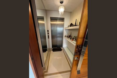 Apartamento à venda com 138m², 4 quartos e 2 vagas Apartamento à venda com 138m², 4 quartos e 2 vagasFoto 04