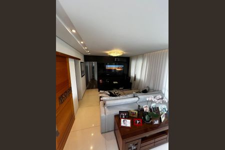 Apartamento à venda com 138m², 4 quartos e 2 vagas Apartamento à venda com 138m², 4 quartos e 2 vagasFoto 07