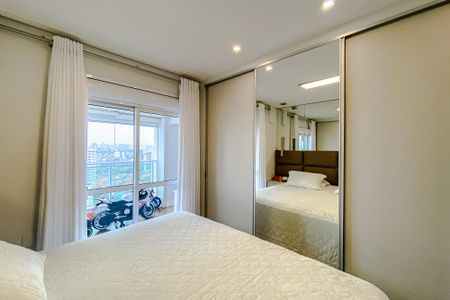 Apartamento à venda com 133m², 3 quartos e 3 vagas Apartamento à venda com 133m², 3 quartos e 3 vagasQuarto 3 - Suíte