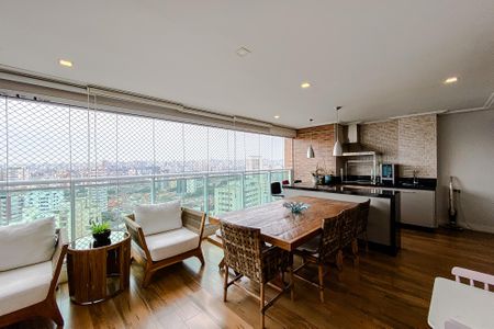 Apartamento à venda com 133m², 3 quartos e 3 vagas Apartamento à venda com 133m², 3 quartos e 3 vagasVaranda da Sala