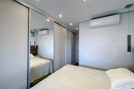 Apartamento à venda com 133m², 3 quartos e 3 vagas Apartamento à venda com 133m², 3 quartos e 3 vagasQuarto 3 - Suíte