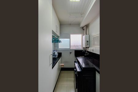 Apartamento à venda com 133m², 3 quartos e 3 vagas Apartamento à venda com 133m², 3 quartos e 3 vagasÁrea de Serviço