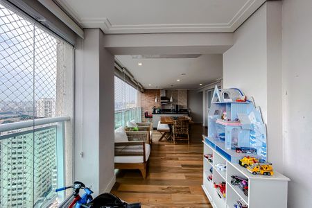 Apartamento à venda com 133m², 3 quartos e 3 vagas Apartamento à venda com 133m², 3 quartos e 3 vagasVaranda da Sala