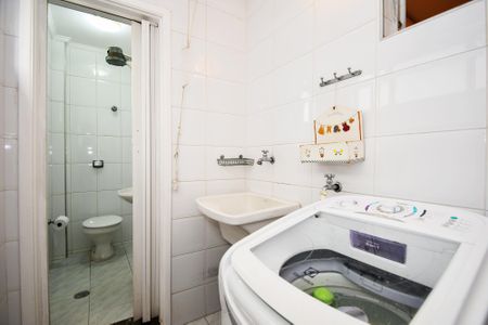 Apartamento à venda com 82m², 2 quartos e 1 vaga Apartamento à venda com 82m², 2 quartos e 1 vagalavanderia