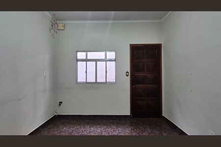 Casa à venda com 123m², 2 quartos e 2 vagas Casa à venda com 123m², 2 quartos e 2 vagasSala