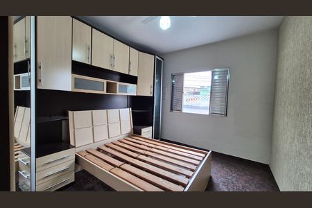 Quarto  de casa à venda com 2 quartos, 123m² em Jardim Santo Alberto, Santo André