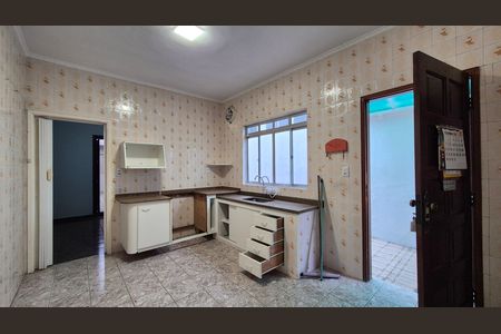 Cozinha  de casa à venda com 2 quartos, 123m² em Jardim Santo Alberto, Santo André
