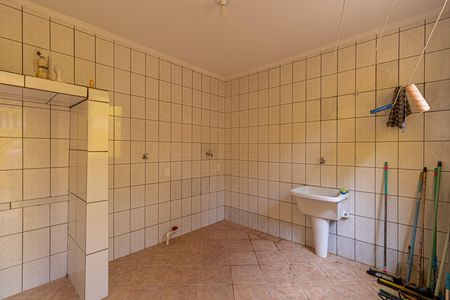 Casa para alugar com 241m², 3 quartos e 4 vagas Casa para alugar com 241m², 3 quartos e 4 vagasÁrea de Serviço