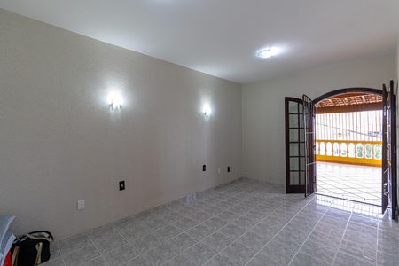 Casa para alugar com 241m², 3 quartos e 4 vagas Casa para alugar com 241m², 3 quartos e 4 vagasSuíte