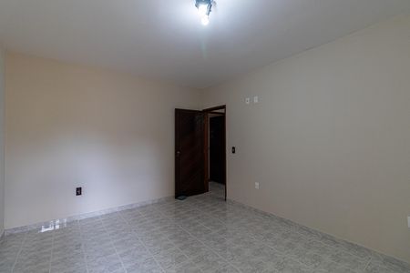 Casa para alugar com 241m², 3 quartos e 4 vagas Casa para alugar com 241m², 3 quartos e 4 vagasQuarto 2