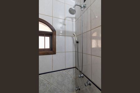 Casa para alugar com 241m², 3 quartos e 4 vagas Casa para alugar com 241m², 3 quartos e 4 vagasBanheiro Suíte