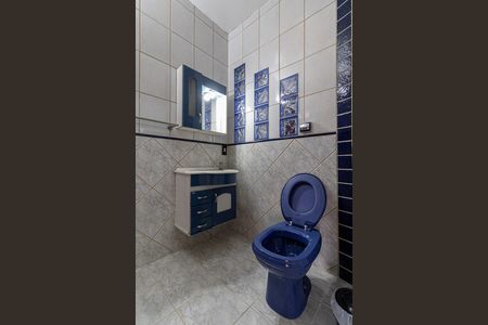 Casa para alugar com 241m², 3 quartos e 4 vagas Casa para alugar com 241m², 3 quartos e 4 vagasBanheiro Suíte