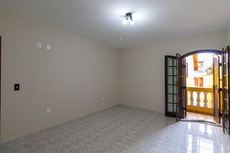 Casa para alugar com 241m², 3 quartos e 4 vagas Casa para alugar com 241m², 3 quartos e 4 vagasQuarto 2