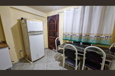 Casa à venda com 32m², 1 quarto e sem vaga Casa à venda com 32m², 1 quarto e sem vagaCozinha