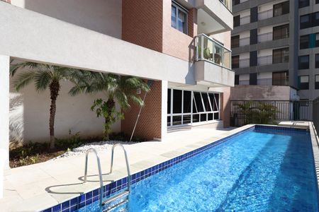 Apartamento à venda com 70m², 2 quartos e 1 vagaÁrea comum - Piscina