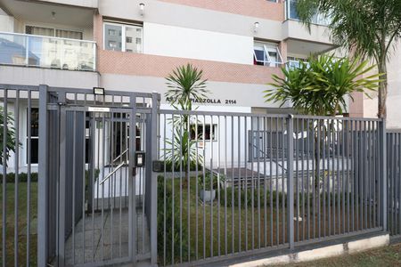 Apartamento à venda com 70m², 2 quartos e 1 vagaFachada
