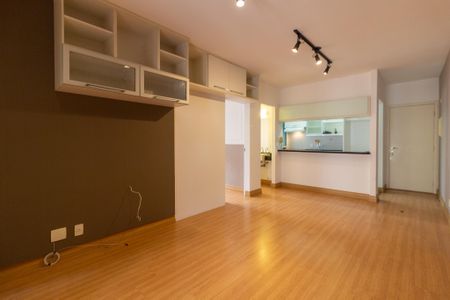 Apartamento à venda com 65m², 2 quartos e 2 vagasSala