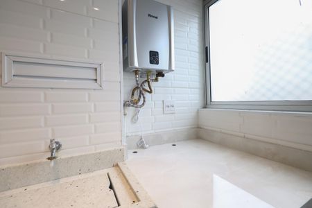 Apartamento à venda com 63m², 3 quartos e 1 vaga Apartamento à venda com 63m², 3 quartos e 1 vagaCozinha e Área de Serviço
