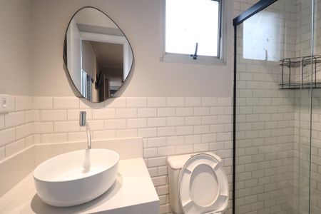 Apartamento à venda com 63m², 3 quartos e 1 vaga Apartamento à venda com 63m², 3 quartos e 1 vagaBanheiro da Suíte