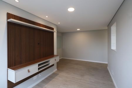 Apartamento à venda com 63m², 3 quartos e 1 vaga Apartamento à venda com 63m², 3 quartos e 1 vagaSala