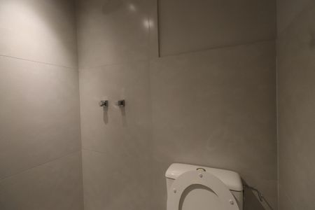 Apartamento à venda com 63m², 3 quartos e 1 vaga Apartamento à venda com 63m², 3 quartos e 1 vagaBanheiro Social
