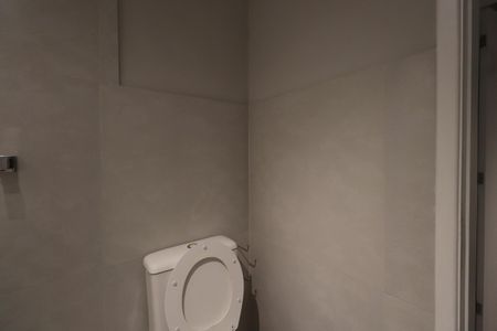 Apartamento à venda com 63m², 3 quartos e 1 vaga Apartamento à venda com 63m², 3 quartos e 1 vagaBanheiro Social
