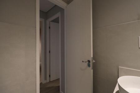 Apartamento à venda com 63m², 3 quartos e 1 vaga Apartamento à venda com 63m², 3 quartos e 1 vagaBanheiro Social
