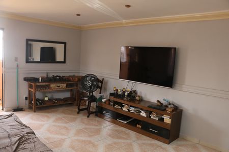 Apartamento para alugar com 178m², 3 quartos e sem vagaSala