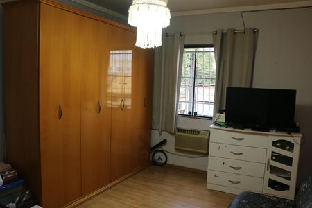 Apartamento para alugar com 178m², 3 quartos e sem vagaQuarto
