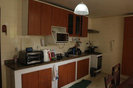 Apartamento para alugar com 178m², 3 quartos e sem vagaCozinha