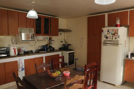 Apartamento para alugar com 178m², 3 quartos e sem vagaCozinha