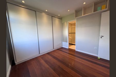 Apartamento para alugar com 81m², 2 quartos e 1 vaga Apartamento para alugar com 81m², 2 quartos e 1 vagaQuarto 2